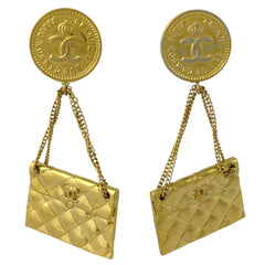 シャネル ココマーク マトラッセ モチーフ イヤリング スイング CC イヤリング GP ゴールド レディース 【中古】bracc