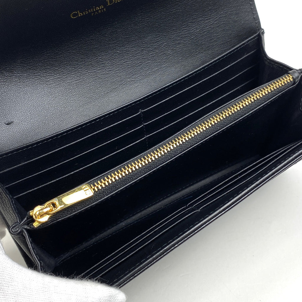 クリスチャンディオール ロゴ 二つ折り 長財布 札入れ 小銭入れ キルティング 長財布 レザー ブラック レディース 【中古】brbag