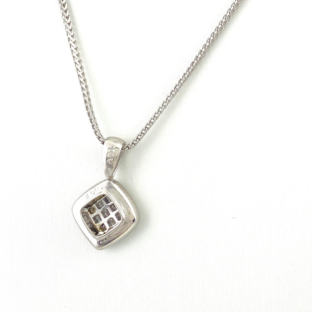 メレダイヤ デザインネックレス プラチナ ペンダント ネックレス Pt900 Pt850 ダイヤモンド レディース 【中古】nbjwl