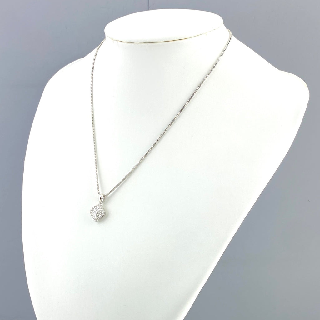 メレダイヤ デザインネックレス プラチナ ペンダント ネックレス Pt900 Pt850 ダイヤモンド レディース 【中古】nbjwl
