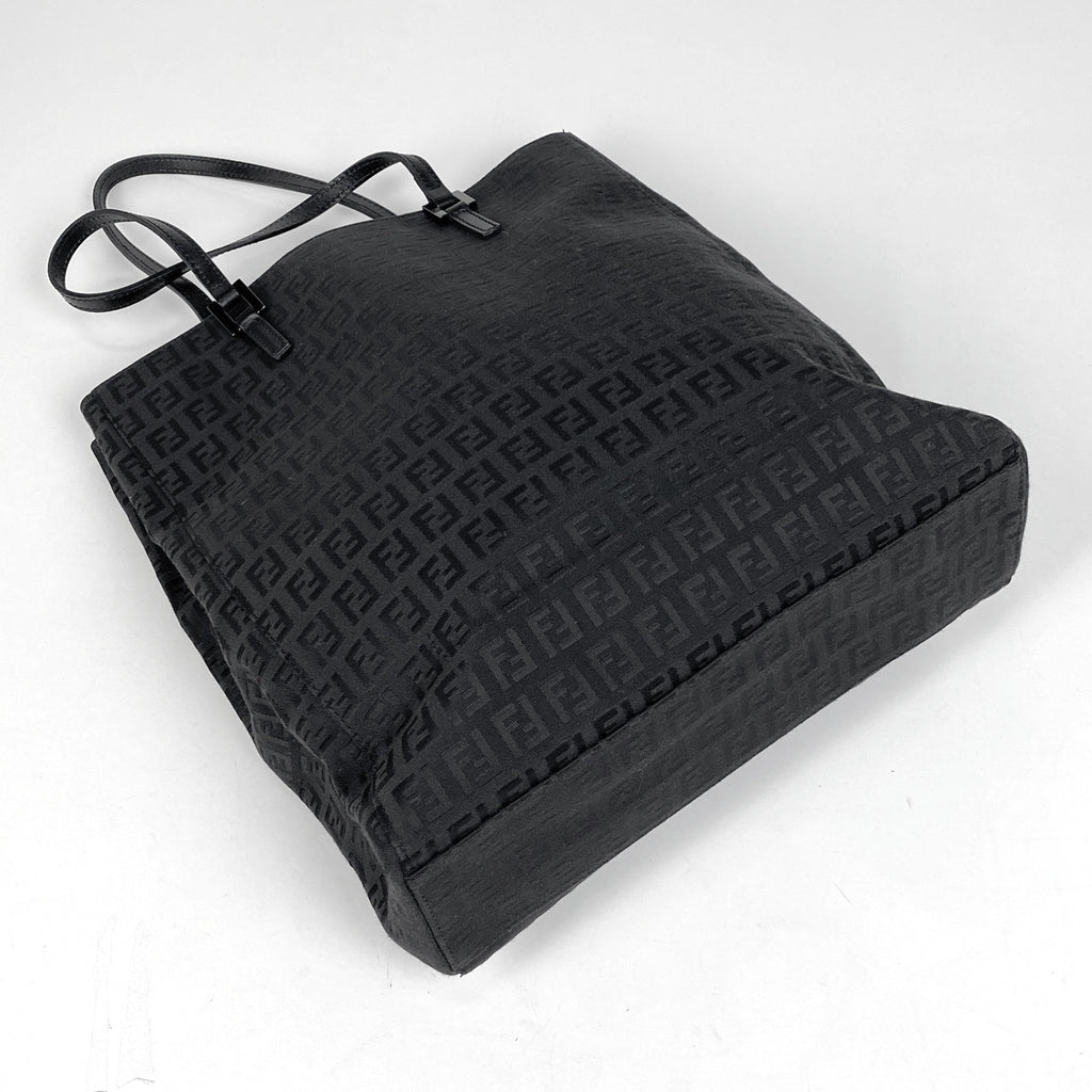 フェンディ ズッキーノ柄 トートバッグ ハンドバッグ トートバッグ キャンバス ブラック 8BH131 レディース 【中古】brbag