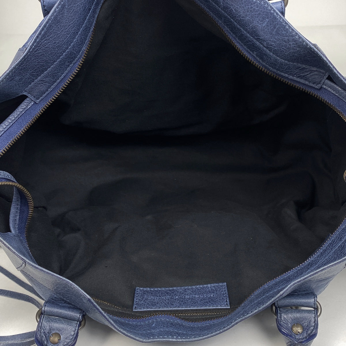 バレンシアガ　ハンドバック BALENCIAGA バレンシアガ ロゴ 2WAY ハンドバッグ レザー