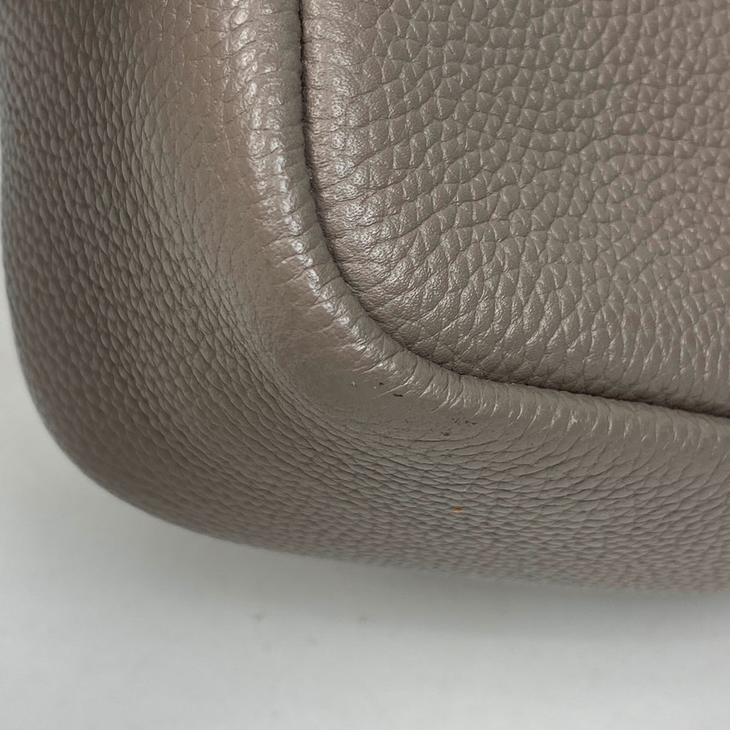 トリーバーチ ペリー ボンベ ショルダーバッグ ロゴ 斜め掛け ショルダーバッグ レザー グレー レディース 【中古】brbag