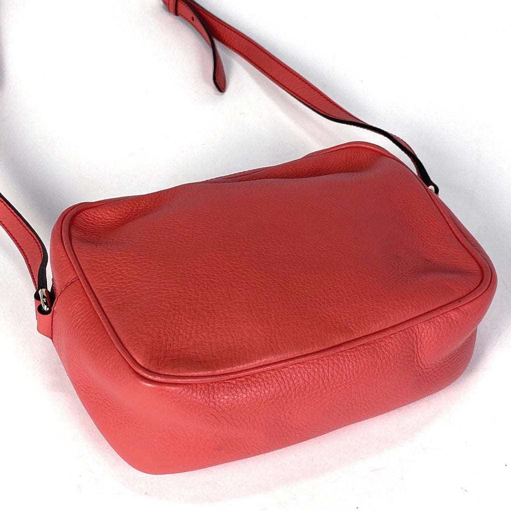 グッチ ソーホー ショルダーバッグ タッセル フリンジ ショルダーバッグ レザー レッド 308364 レディース 【中古】brbag