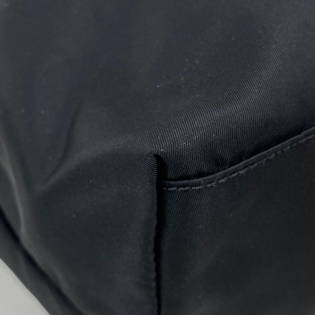 プラダ ロゴプレート トートバッグ ハンドバッグ トートバッグ ナイロン ネロ(ブラック) レディース 【中古】brbag