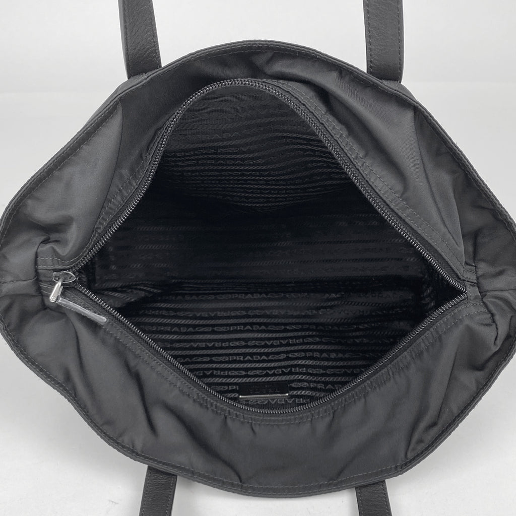 プラダ ロゴプレート トートバッグ ハンドバッグ トートバッグ ナイロン ネロ(ブラック) レディース 【中古】brbag