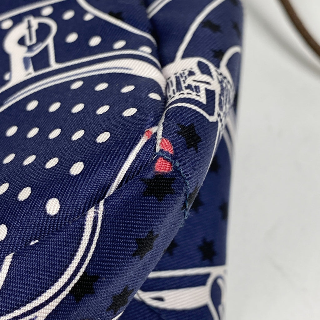 エルメス トゥルース フールビ 20 バッグインバッグ エペロンドールバンダナ  アクセサリーポーチ シルク ブルーニュイ X レディース 【中古】brbag