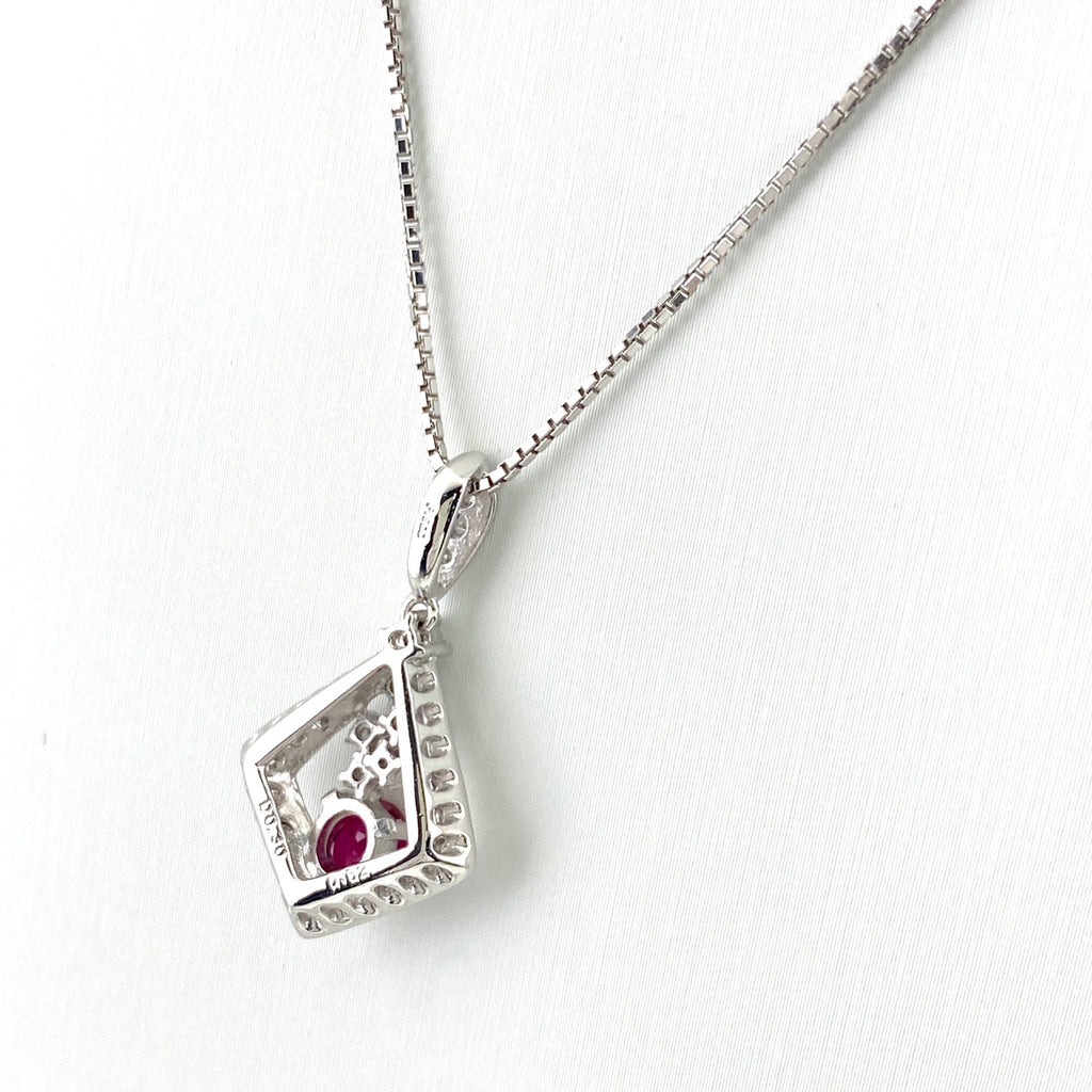 ルビー デザインネックレス プラチナ ペンダント メレダイヤ ネックレス Pt850 ルビー ダイヤモンド レディース 【中古】nbjwl