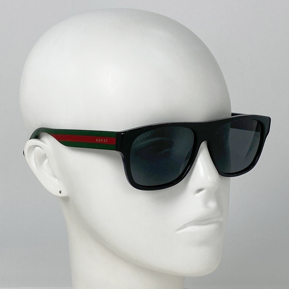 美品 グッチ シェリーライン フルリム サングラス メガネ アイウェア 黒 バイセル公式】グッチ ロゴ サングラス シェリーライン ウェブ