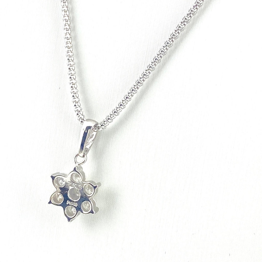 フラワーモチーフ デザインネックレス WG ホワイトゴールド ペンダント メレダイヤ 花 ネックレス K18 WG ダイヤモンド レディース 【中古】nbjwl