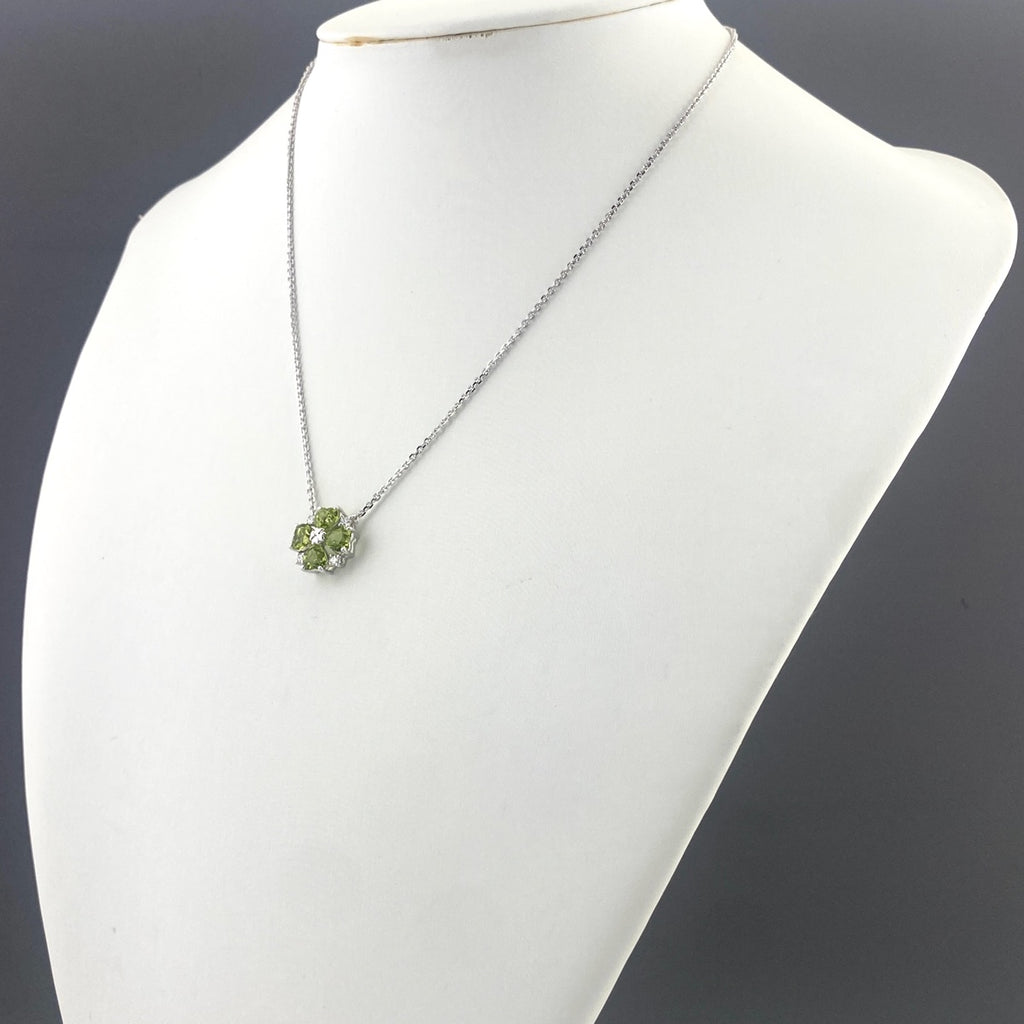 タサキ ペリドット デザインネックレス プラチナ ペンダント メレダイヤ ネックレス Pt900 Pt850 ペリドット レディース 【中古】brjwl