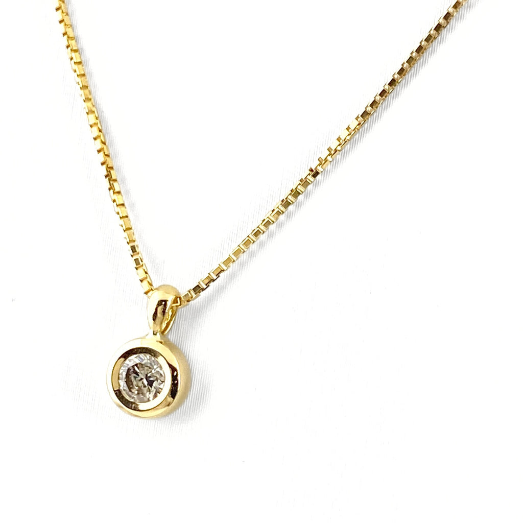 ダイヤモンド デザインネックレス YG イエローゴールド ペンダント ネックレス K18 ダイヤモンド レディース 【中古】nbjwl