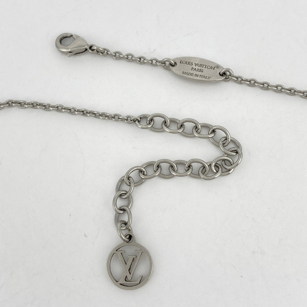 ルイ・ヴィトン エセンシャル V ネックレス LV ネックレス シルバーメッキ シルバー レディース 【中古】bracc