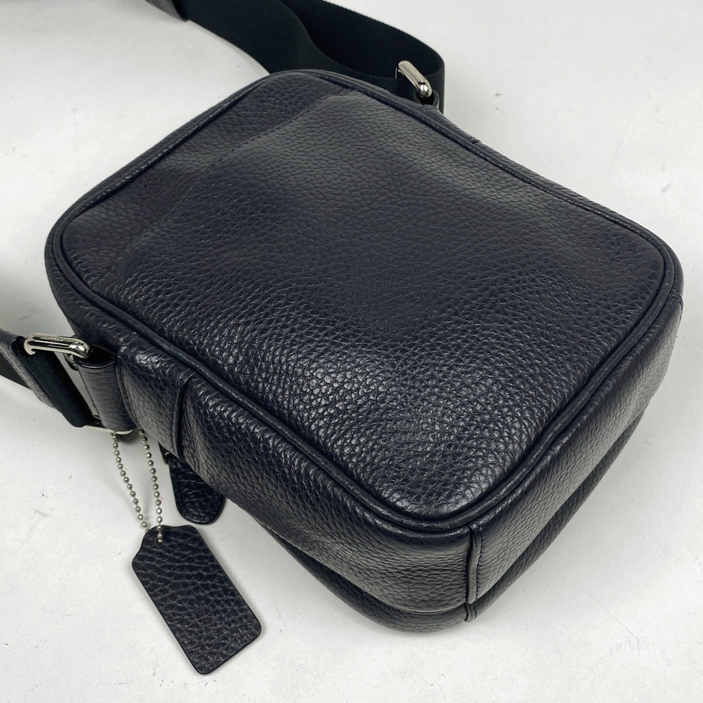 コーチ ロゴ ショルダーバッグ 斜め掛け ショルダーバッグ レザー ダークネイビー F72363 メンズ 【中古】brbag