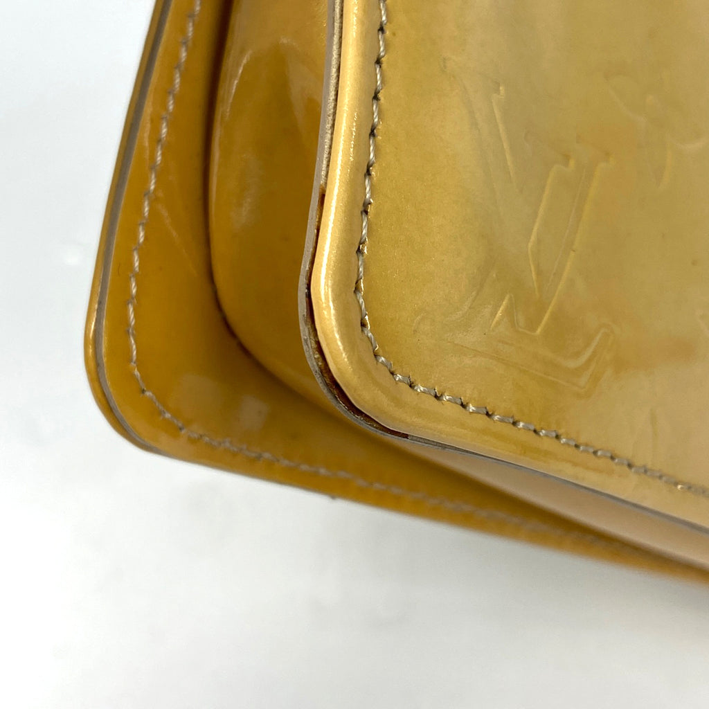 ルイ・ヴィトン レキシントン ハンドバッグ 化粧 エナメル アクセサリーポーチ モノグラムヴェルニ ベージュ M91010 レディース 【中古】brbag
