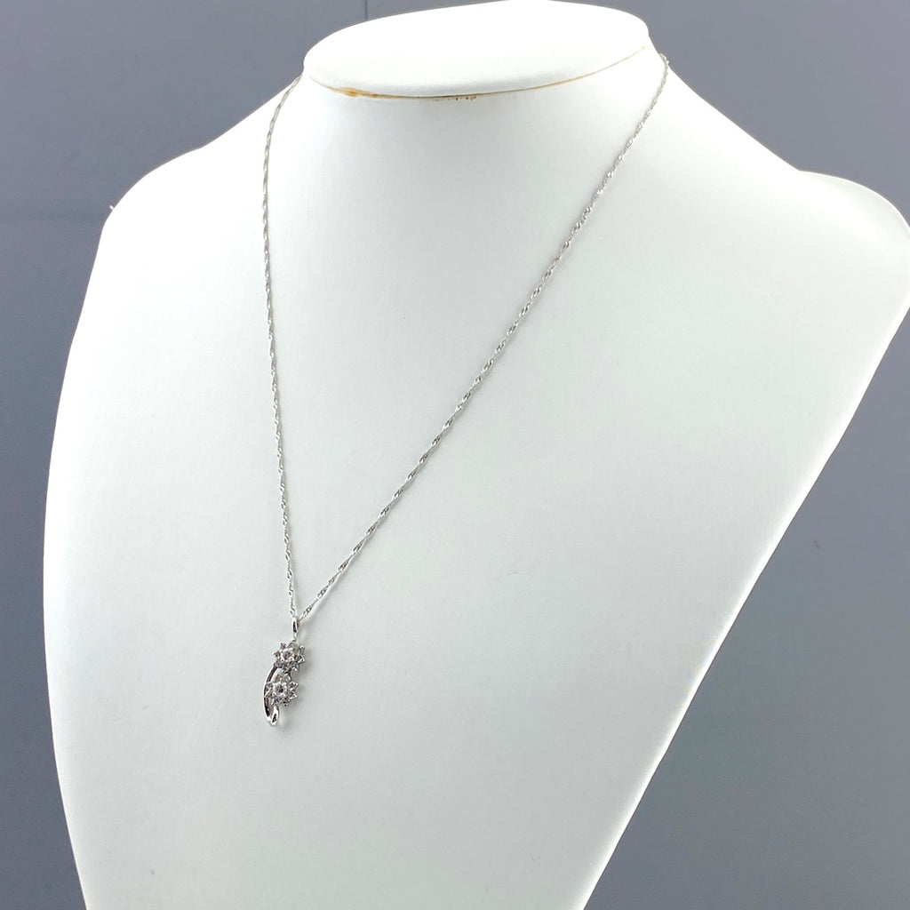 メレダイヤ デザインネックレス プラチナ ペンダント ネックレス Pt900 Pt850 ダイヤモンド レディース 【中古】nbjwl
