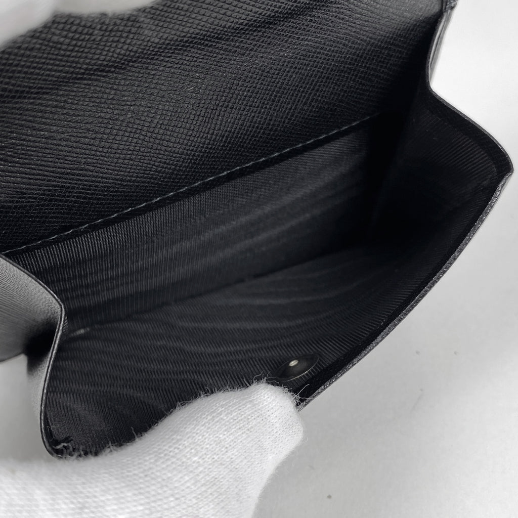 プラダ ロゴプレート 二つ折り財布 札入れ 小銭入れ テスートナイロン ピンク M204 レディース 【中古】brbag