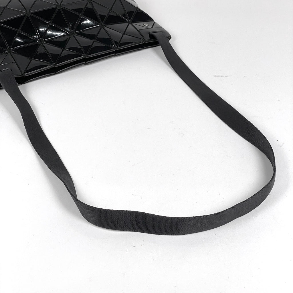 イッセイミヤケ ルーセント ショルダーバッグ バオバオ ショルダーバッグ PVC ブラック レディース 【中古】brbag