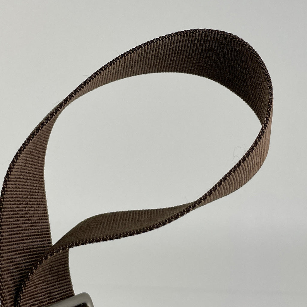 シャネル ニュートラベルライン ショルダーバッグ ココマーク 円筒型 ショルダーバッグ ナイロンジャガード ブラウン レディース 【中古】brbag