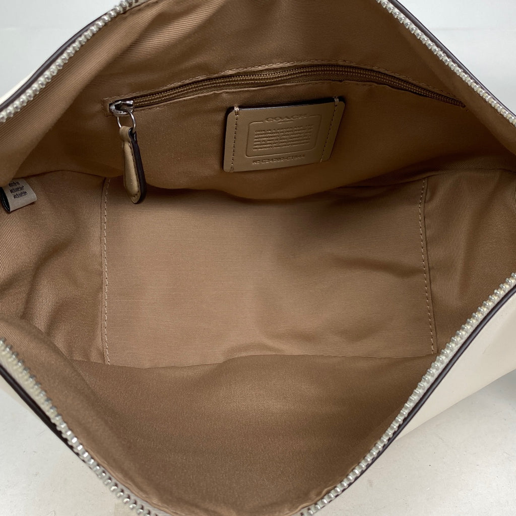 コーチ ペース ショルダーバッグ ロゴ ショルダーバッグ レザー ホワイト CT644 レディース 【中古】brbag