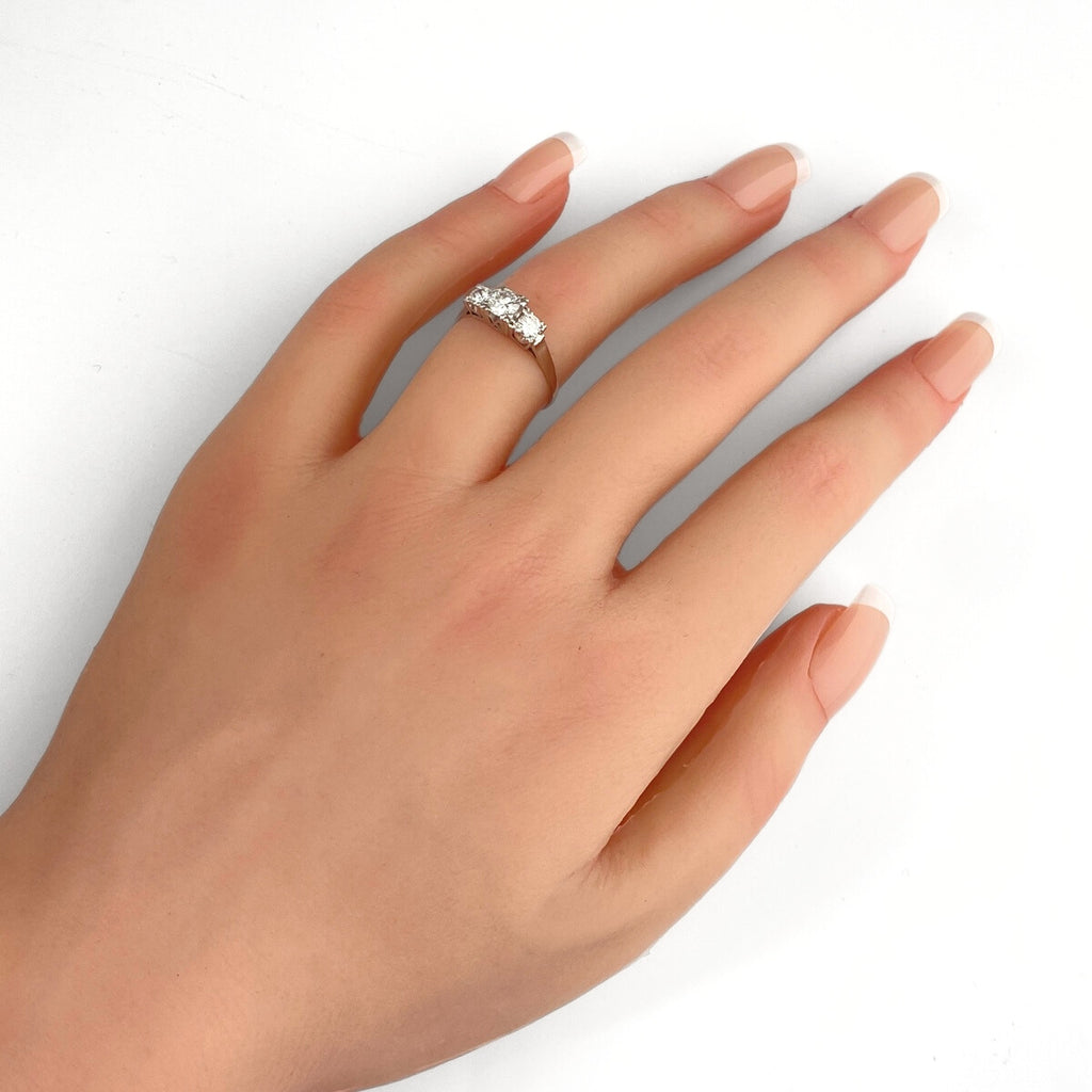 メレダイヤ デザインリング プラチナ 指輪 リング 11号 Pt900 ダイヤモンド レディース 【中古】nbjwl