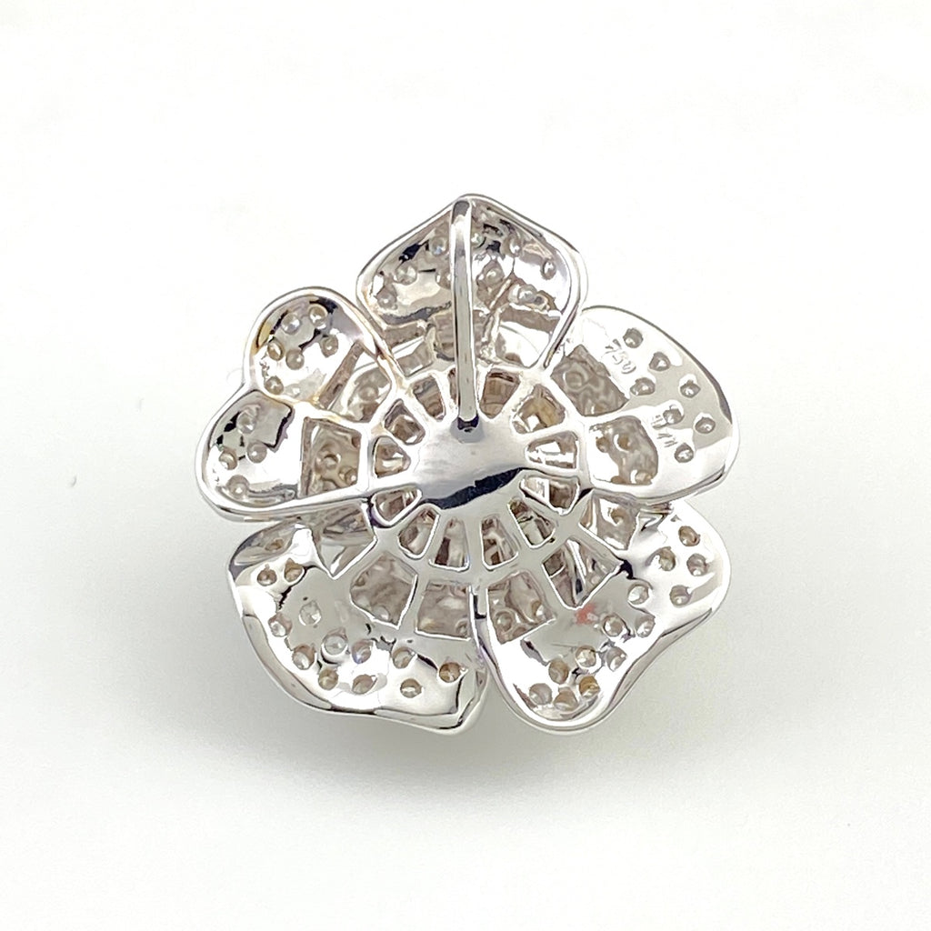 フラワーモチーフ ペンダントトップ メレダイヤ ペンダントトップ K18 ダイヤモンド レディース 【中古】nbjwl