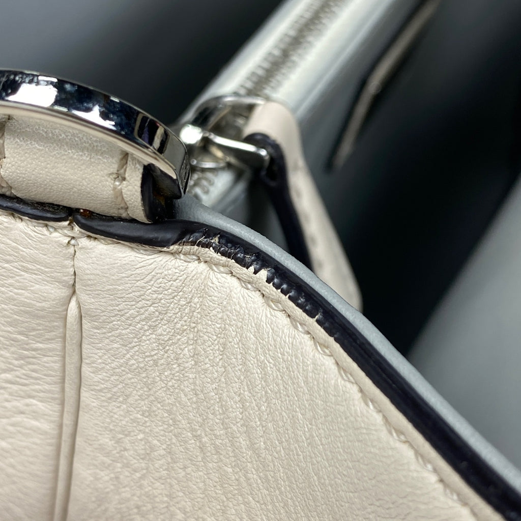 フェンディ プチトゥージュール 2WAY ショルダーバッグ ハンドバッグ レザー ホワイト 8BH253 レディース 【中古】brbag