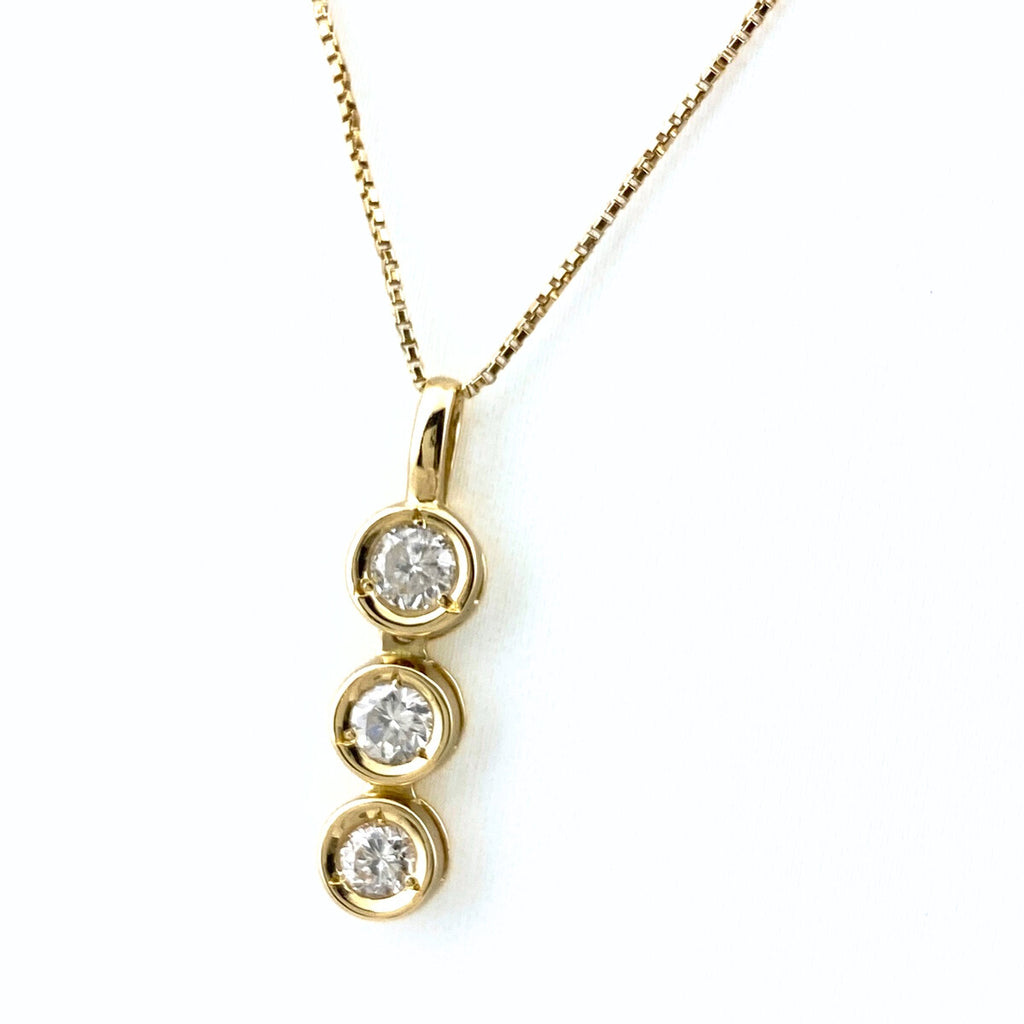 メレダイヤ デザインネックレス YG イエローゴールド ペンダント ネックレス K18 ダイヤモンド レディース 【中古】nbjwl