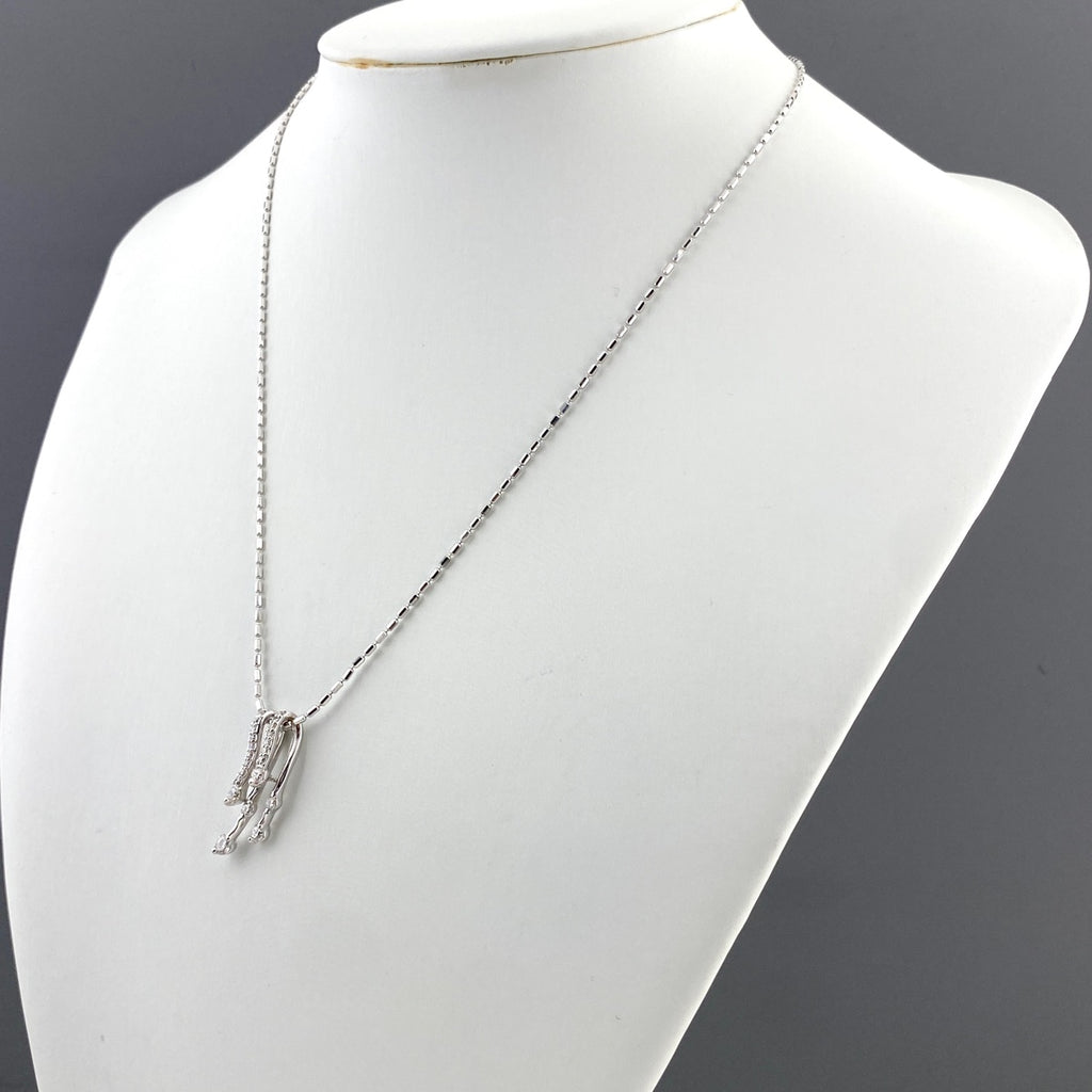 メレダイヤ デザインネックレス WG ホワイトゴールド ペンダント ネックレス K18 WG ダイヤモンド レディース 【中古】nbjwl
