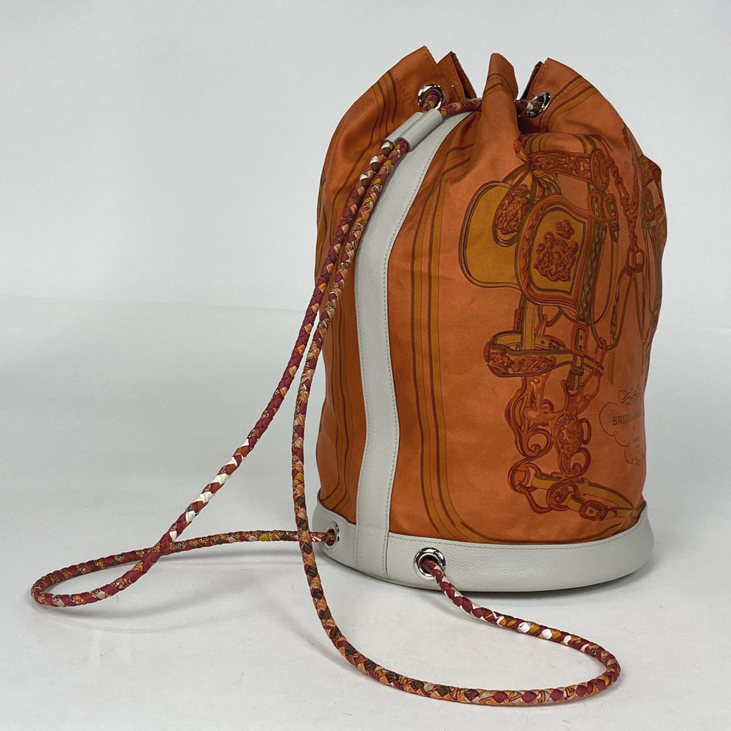 エルメス ソワクール 22 リュックサック ショルダーバッグ シルク オレンジ ホワイト □Q レディース 【中古】brbag