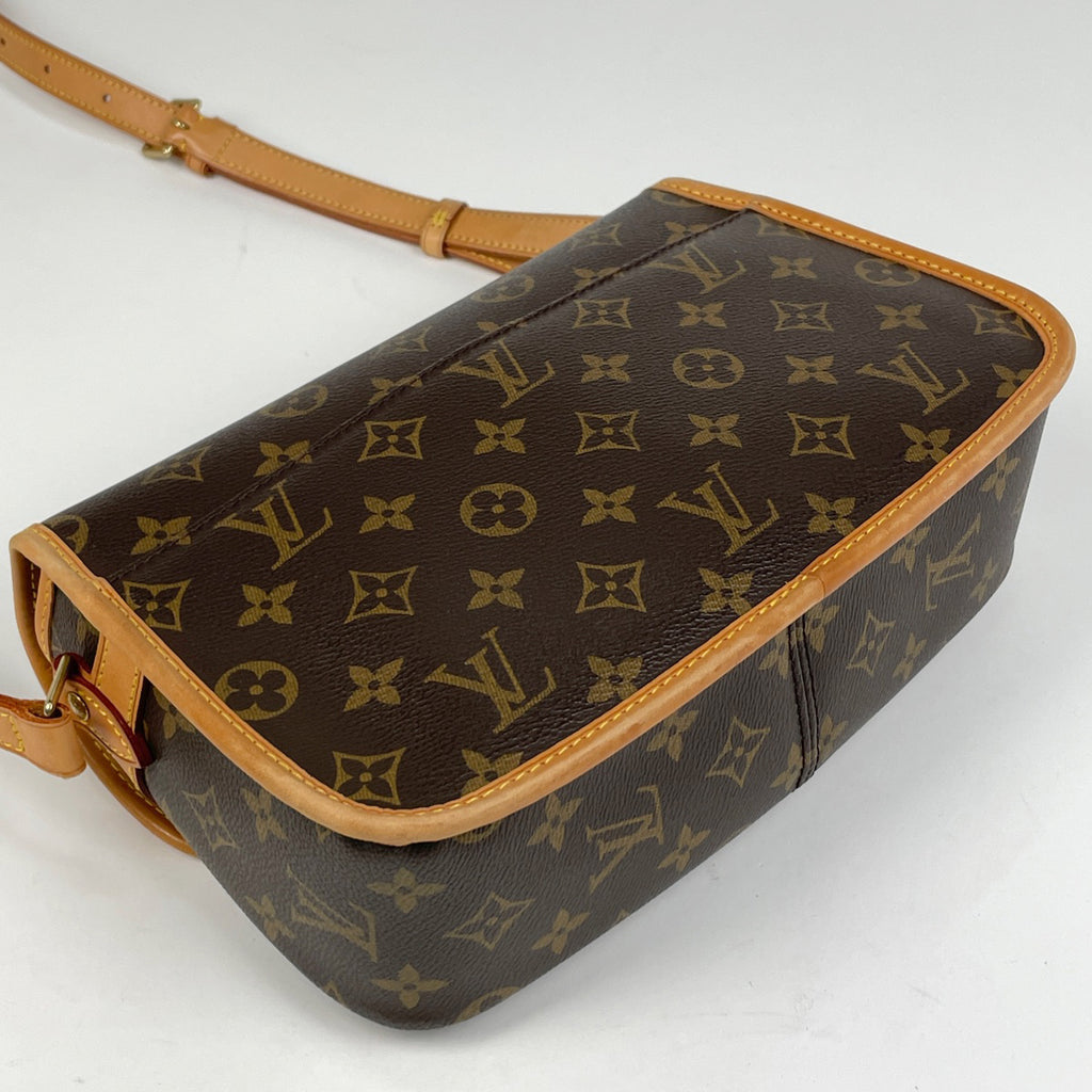 ルイ・ヴィトン ソローニュ 斜め掛け ショルダーバッグ モノグラム ブラウン M42250 レディース 【中古】brbag