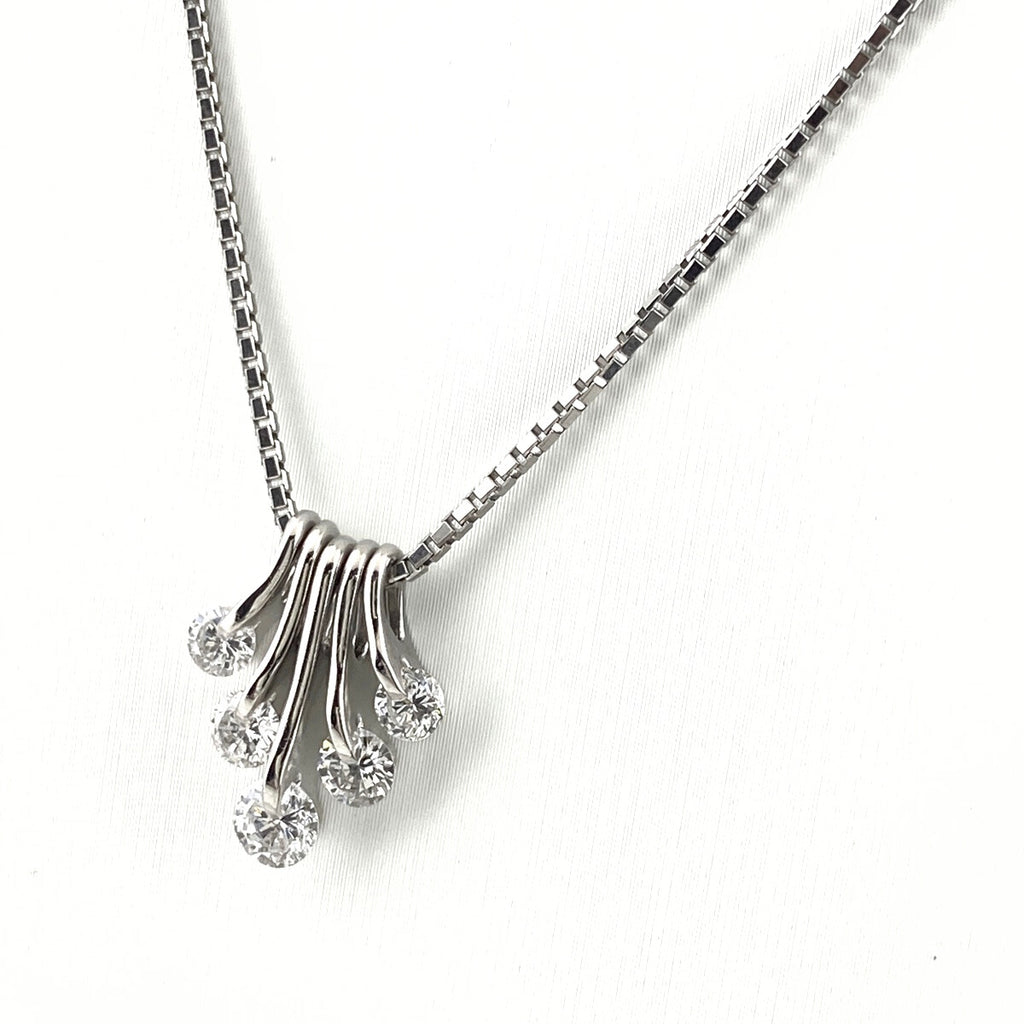 メレダイヤ デザインネックレス プラチナ ペンダント ネックレス Pt900 Pt850 ダイヤモンド レディース 【中古】nbjwl