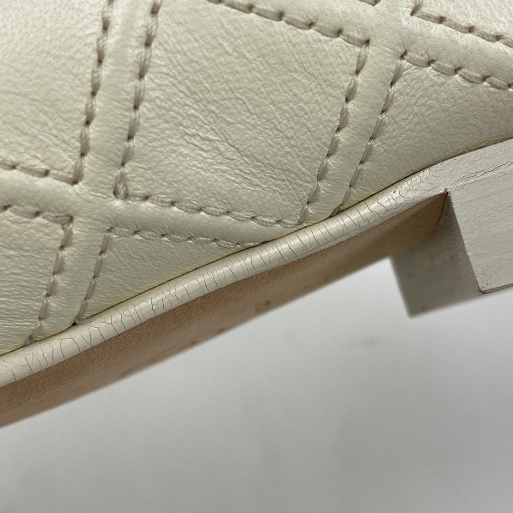 シャネル ココマーク パンプス CC ラウンドトゥ マトラッセ バレエシューズ 靴 パンプス レザー パテントレザー ホワイト ブラック レディース 【中古】brapp