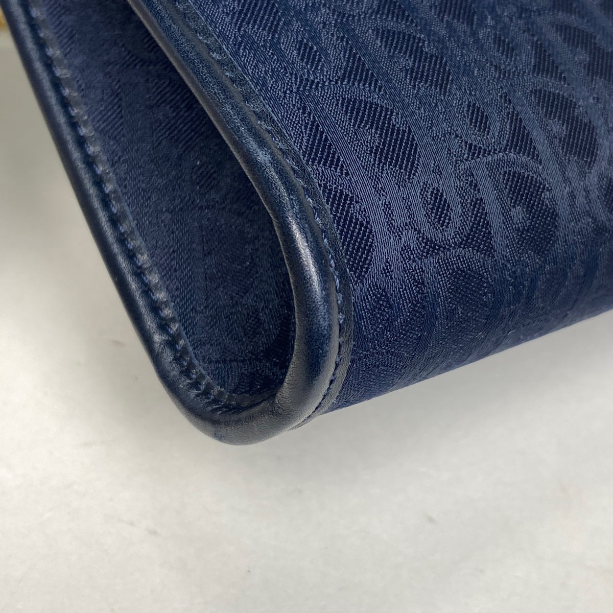 【美品】クリスチャンディオール トロッター ロゴ金具 クラッチバッグ ネイビー クリスチャンディオール Christian Dior クラッチバッグ
