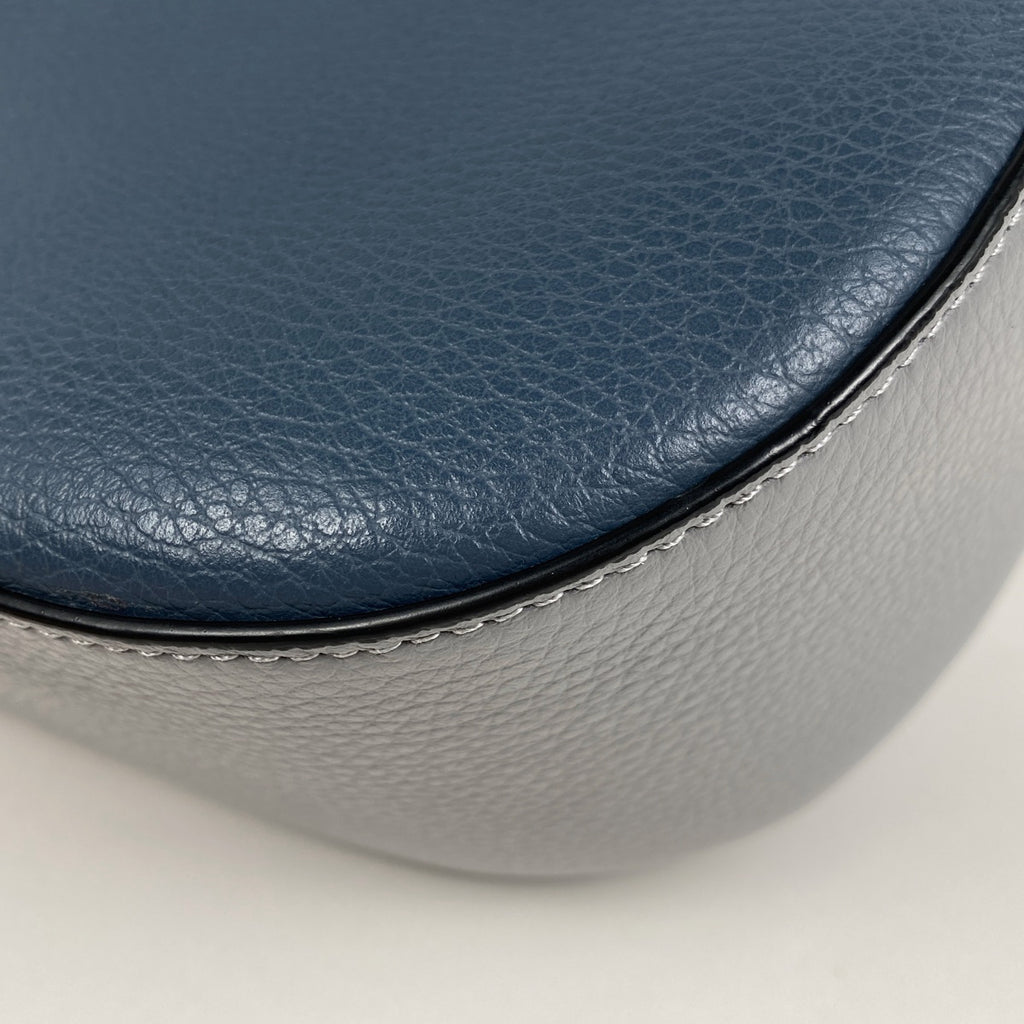 コーチ クリオ 23 ハンドバッグ 2WAY ショルダーバッグ ハンドバッグ レザー ブルー グレー C5688 レディース 【中古】brbag