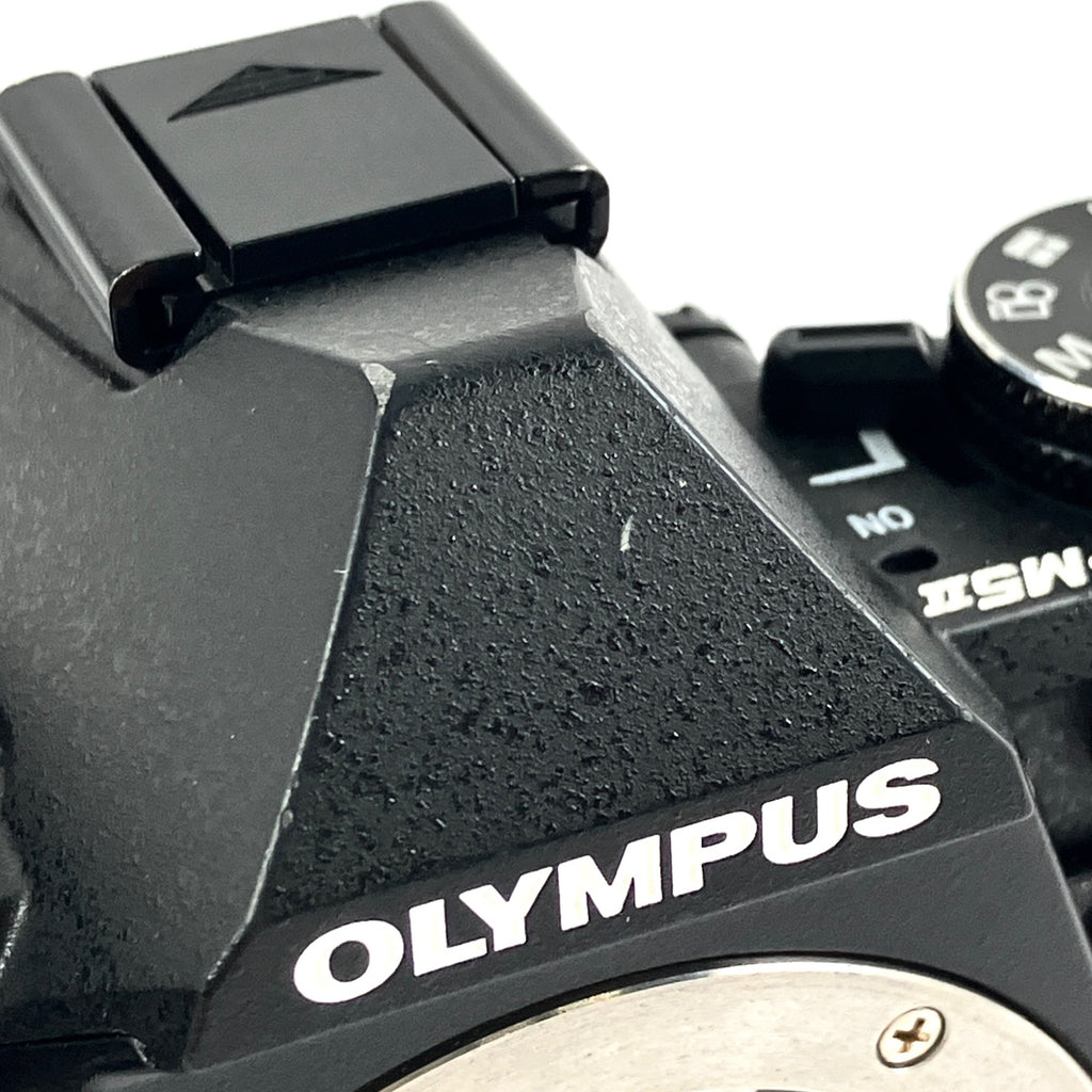オリンパス OLYMPUS OM-D E-M5 Mark II 14-150mm II レンズキット ブラック デジタル ミラーレス 一眼カメラ 【中古】cambb