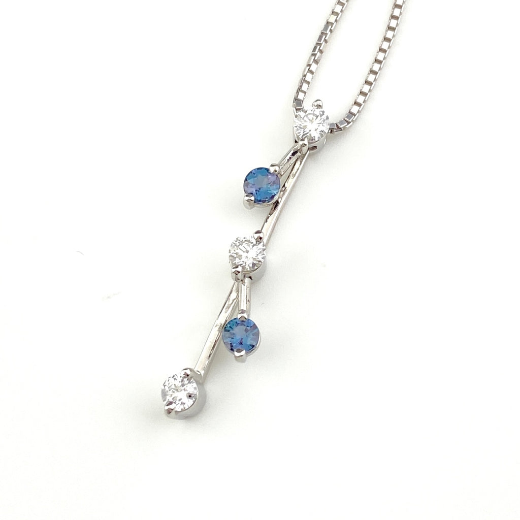 アレキサンドライト デザインネックレス WG ホワイトゴールド プラチナ ペンダント メレダイヤ ネックレス Pt900 K18 WG レディース 【中古】nbjwl