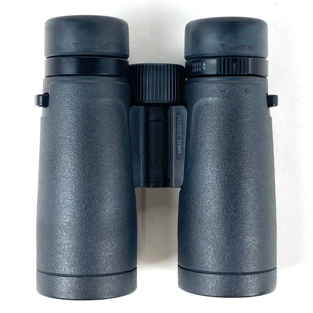 ニコン Nikon MONARCH M7 8X42 双眼鏡 【中古】cambb