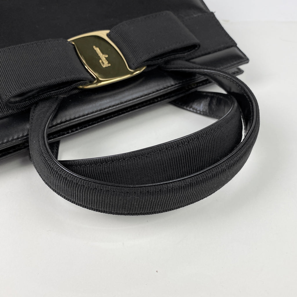 サルヴァトーレフェラガモ ヴァラリボン ハンドバッグ 2way 4178 レディース 中古 brbag