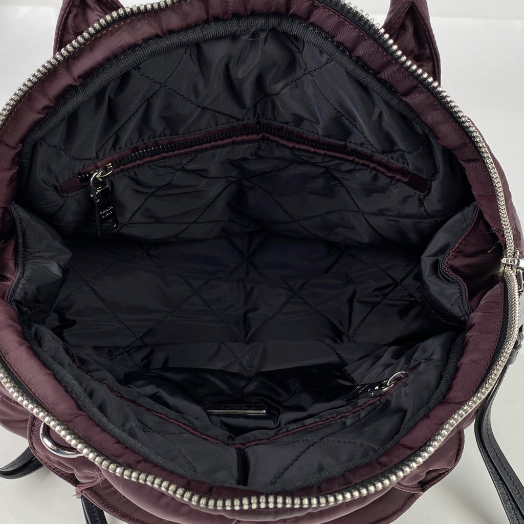 プラダ テスートボンバー ハンドバッグ 2WAY ショルダーバッグ ロゴプレート ハンドバッグ ナイロン パープル レディース 【中古】brbag