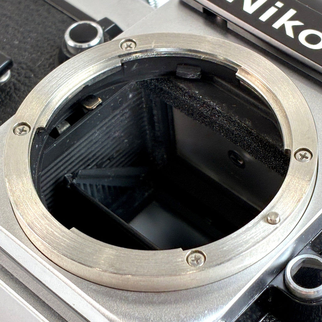 ニコン Nikon F2 アイレベル シルバー ボディ フィルム マニュアルフォーカス 一眼レフカメラ 【中古】cambb