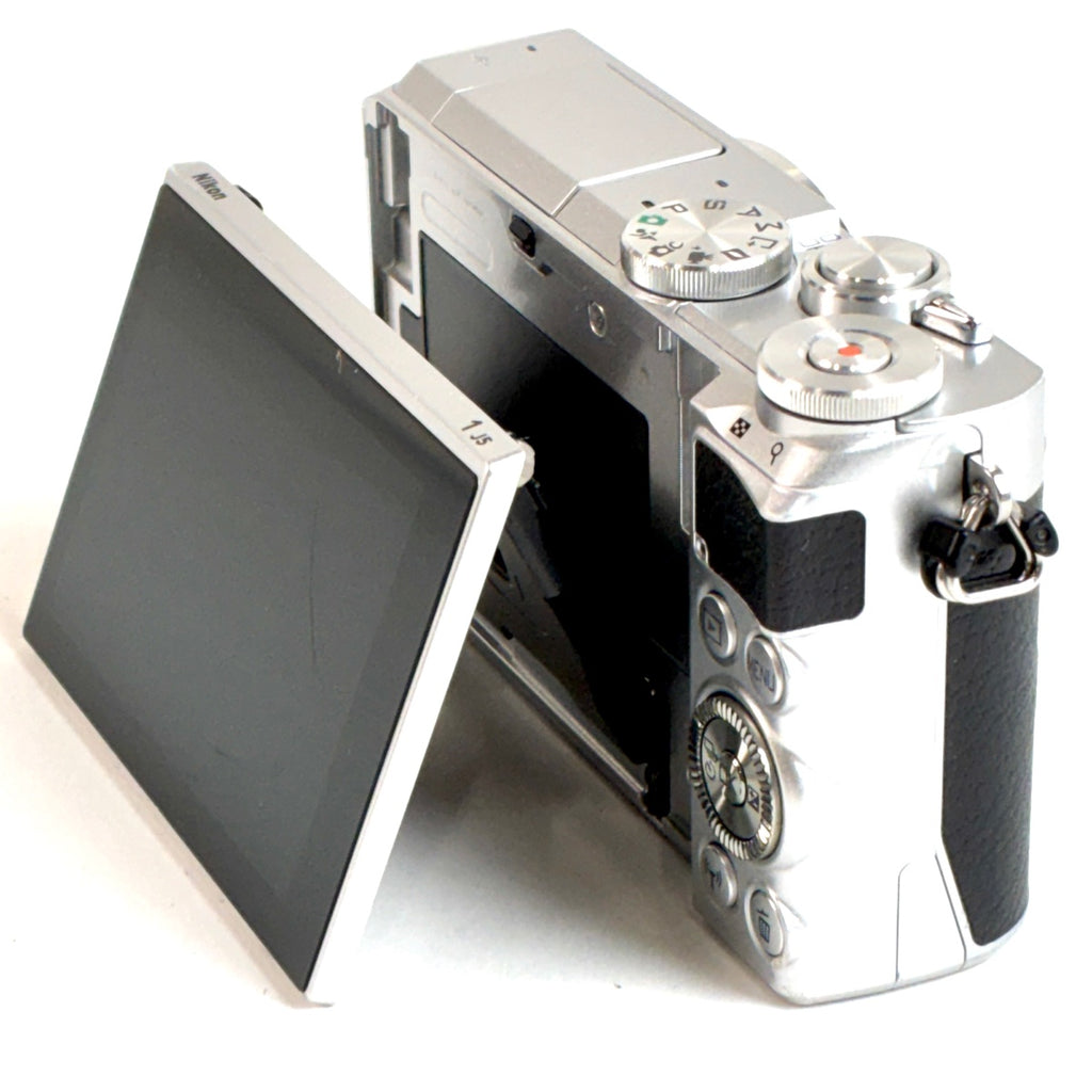 ニコン Nikon 1 J5 ボディ シルバー デジタル ミラーレス 一眼カメラ 【中古】cambb