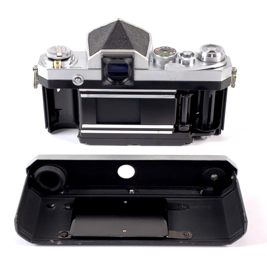 ニコン Nikon F アイレベル シルバー ボディ フィルム マニュアルフォーカス 一眼レフカメラ 【中古】cambb