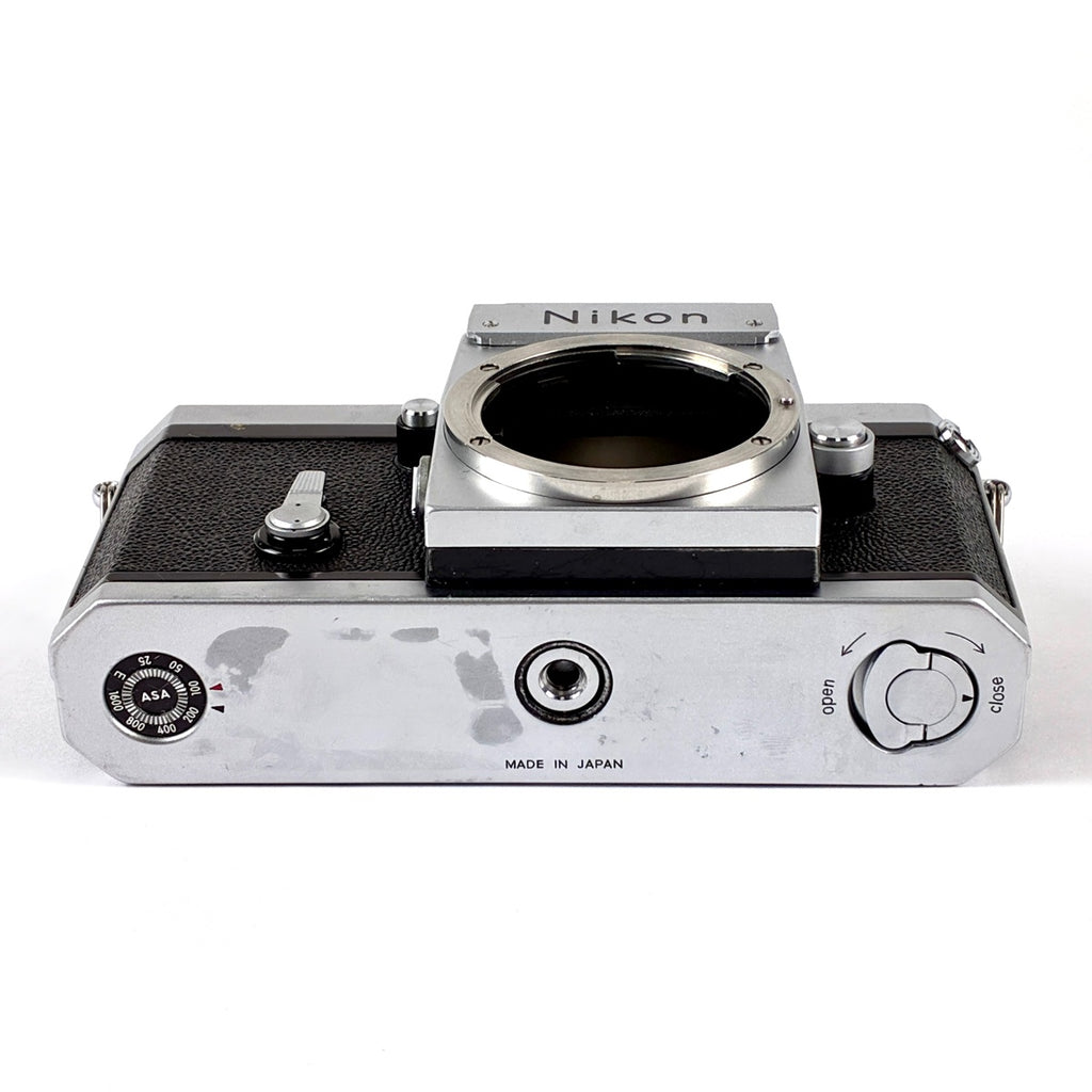 ニコン Nikon F アイレベル シルバー ボディ フィルム マニュアルフォーカス 一眼レフカメラ 【中古】cambb