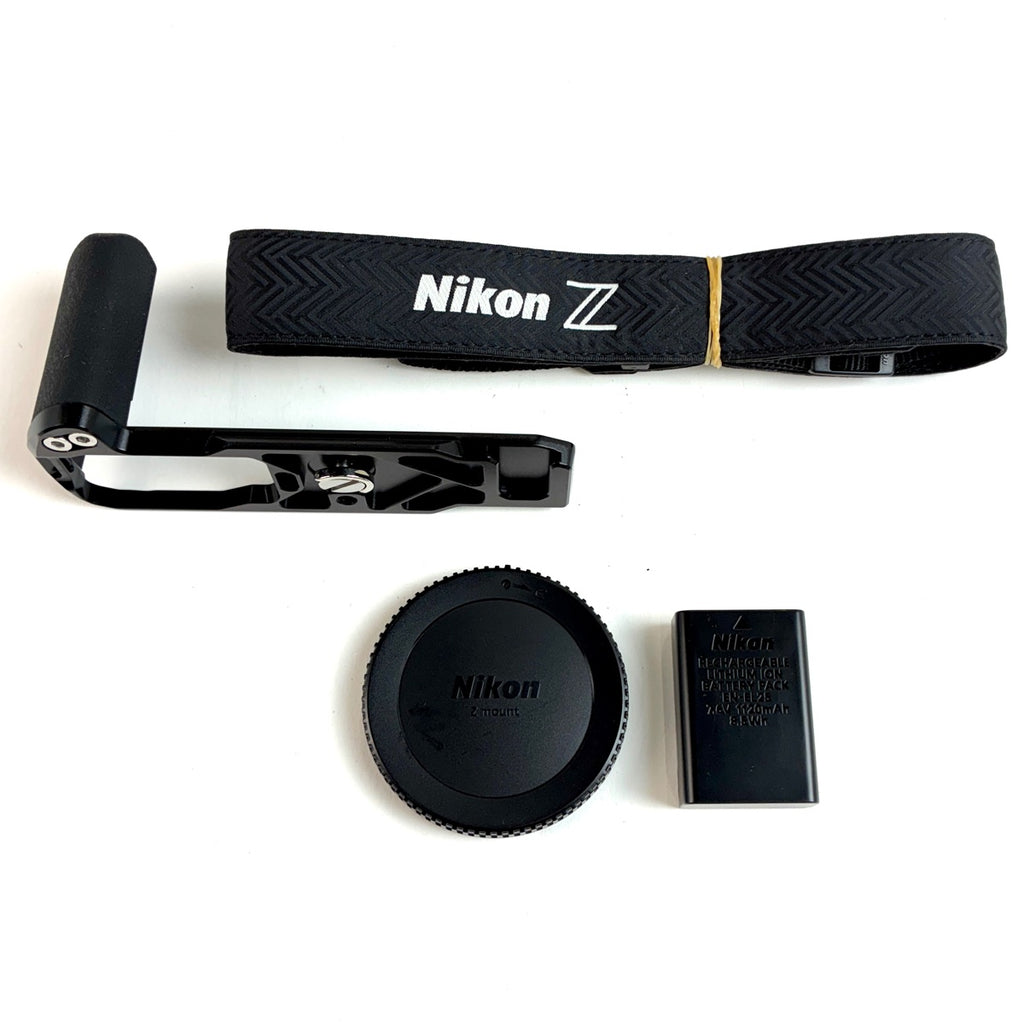 ニコン Nikon Z fc ボディ ブラック デジタル ミラーレス 一眼カメラ 【中古】cambb