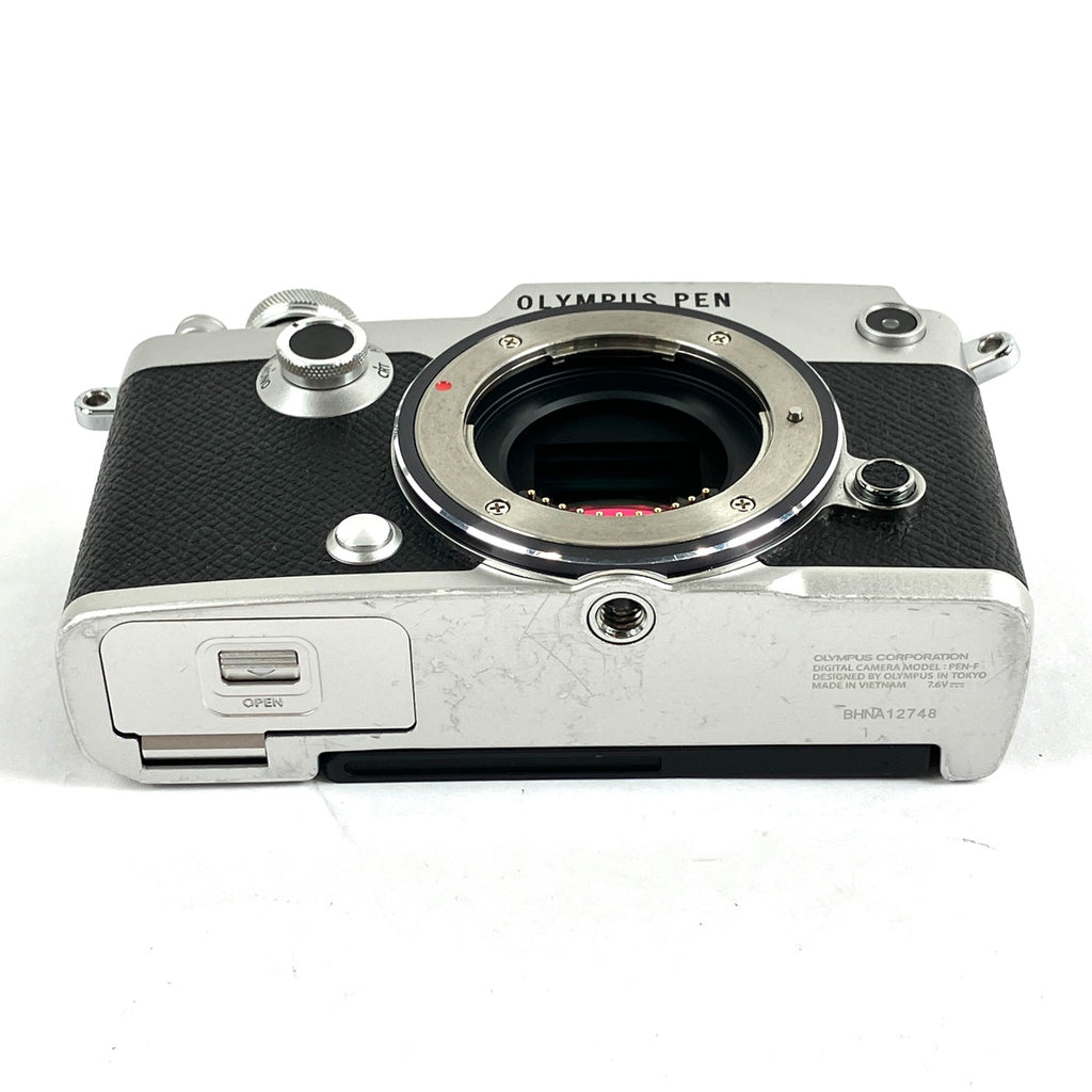 オリンパス OLYMPUS PEN-F ボディ シルバー デジタル ミラーレス 一眼カメラ 【中古】cambb