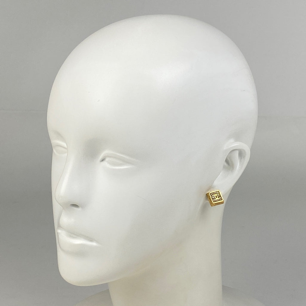 シャネル ココマーク ピアス スクエア ピアス GP ゴールド レディース 【中古】bracc