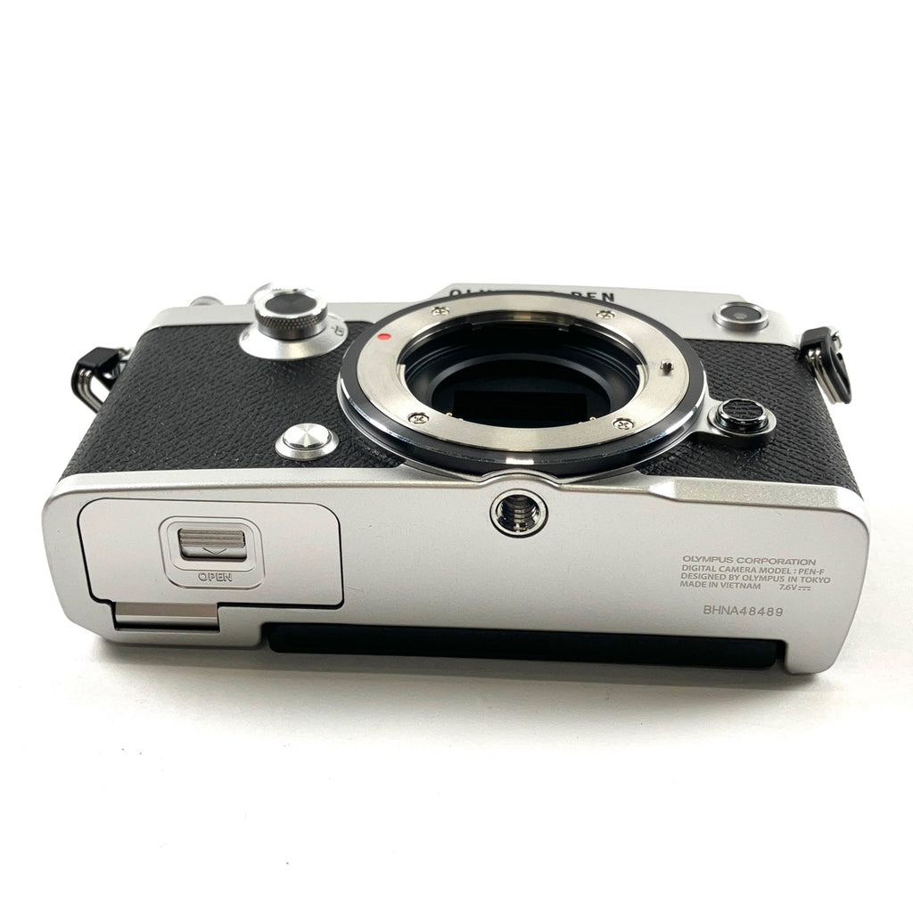 オリンパス OLYMPUS PEN-F ボディ シルバー デジタル ミラーレス 一眼カメラ 【中古】cambb