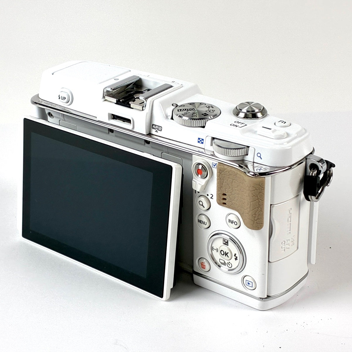 バイセル公式】オリンパス OLYMPUS PEN E-P5 ボディ ホワイト