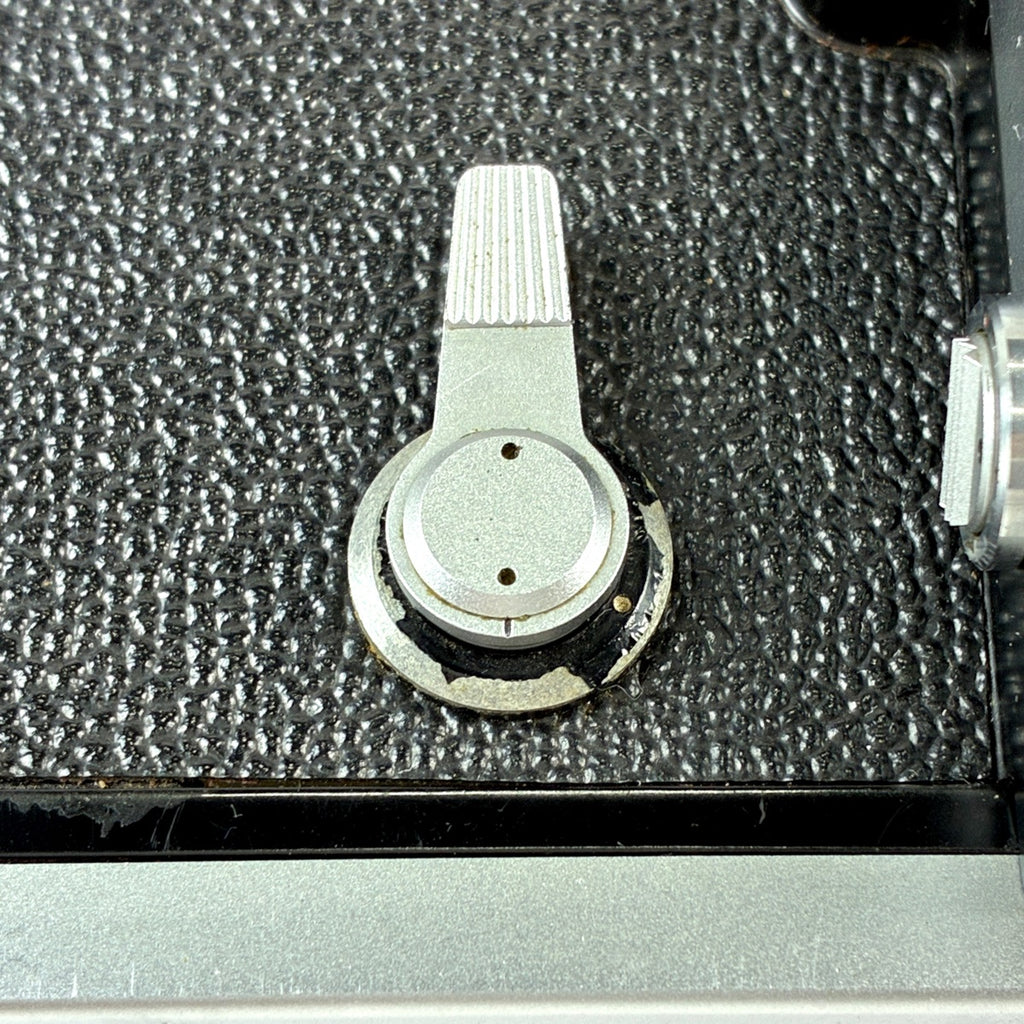 ニコン Nikon F アイレベル シルバー ボディ ［ジャンク品］ フィルム マニュアルフォーカス 一眼レフカメラ 【中古】cambb
